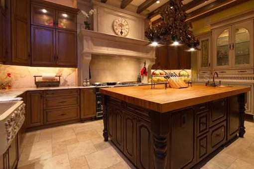 Rustic kitchen with island