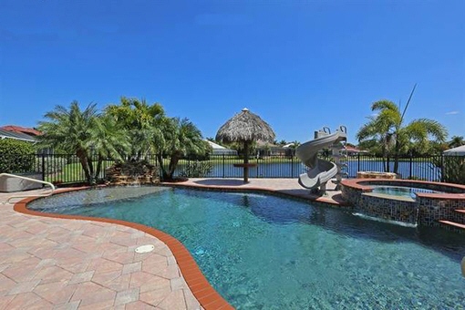 Stunning pool with slide in Fort Myers